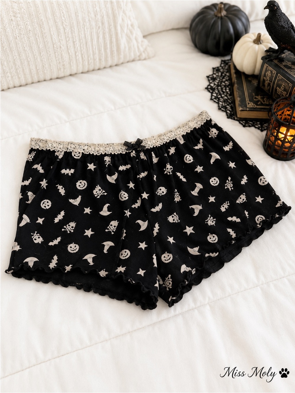 Messy Bun Just Chillin Halloween Spooky Lounge Sleep Shorts S